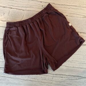 Vuori • Boyfriend Shorts